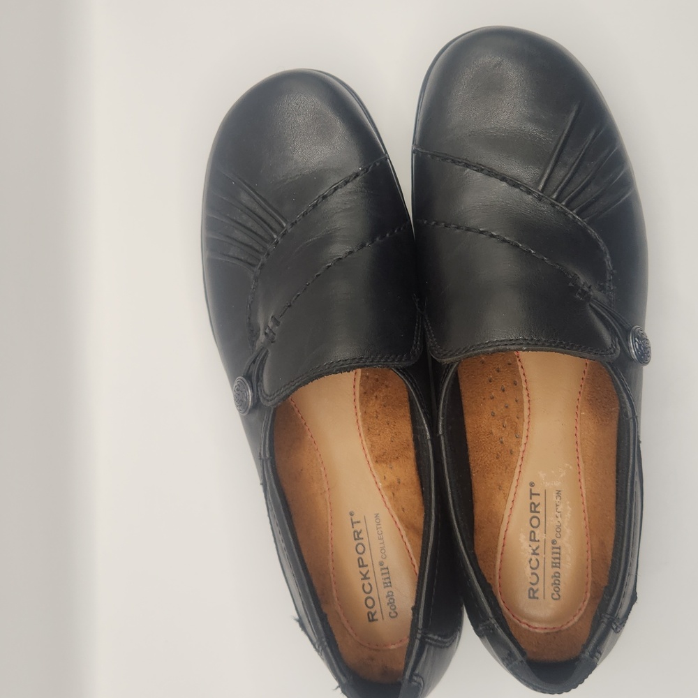 Rockport Cobb Hill Paulette Black leather loafers Womens Size 7.5